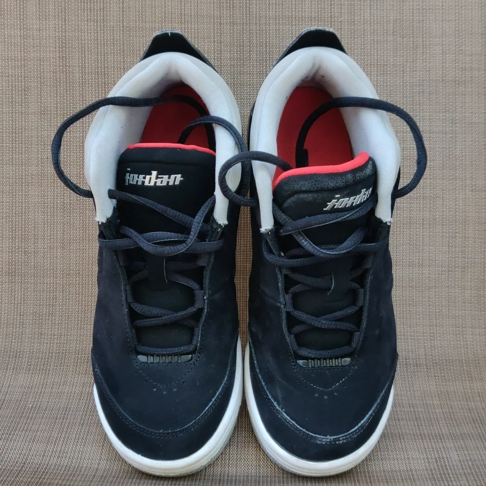 Jordan BigFund GSSize 4.5Y Big Kids SneakersColor Black/Metallic Silver/…
